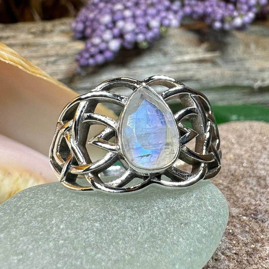 Vanaheim Celtic Knot Ring - 6 / Moonstone