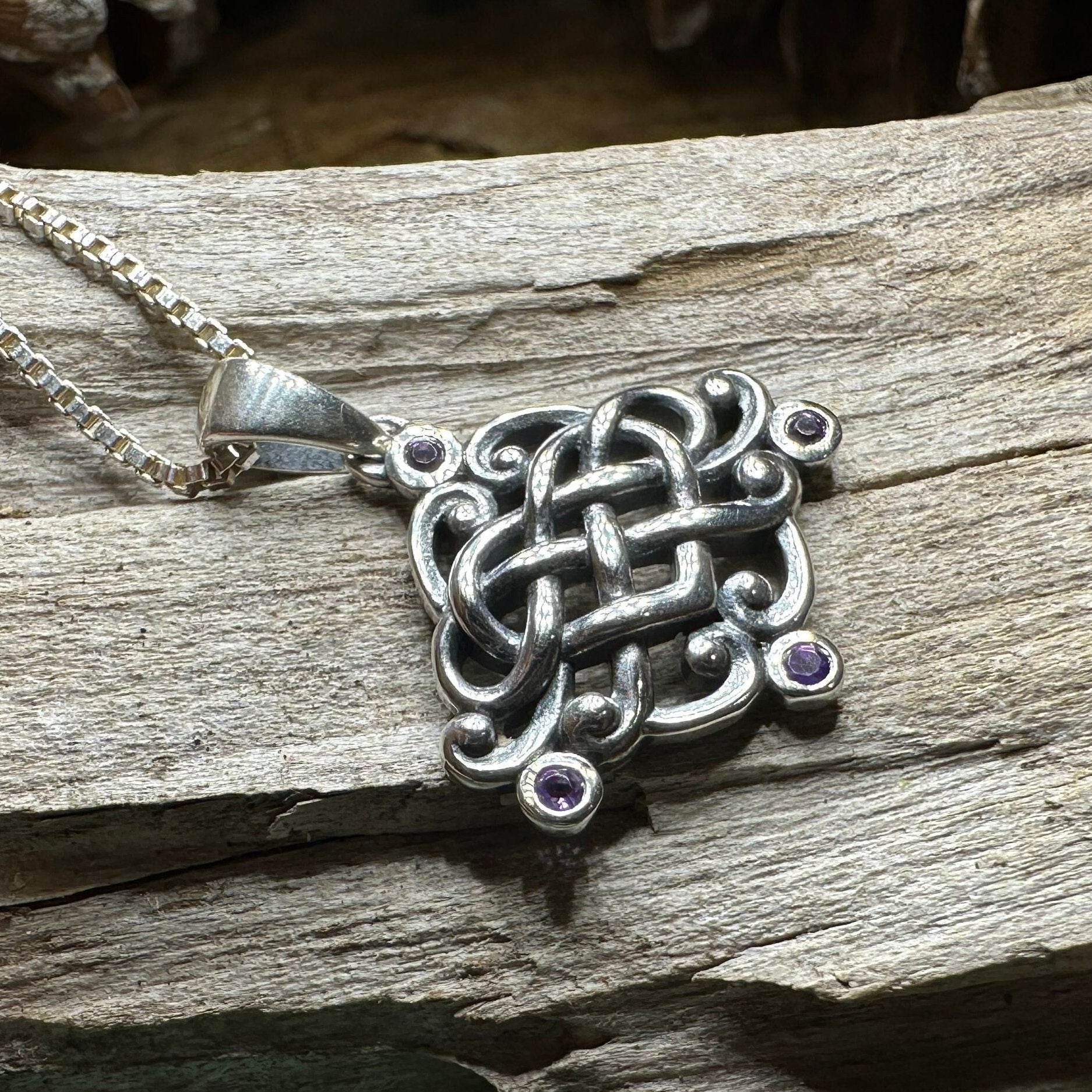 Kaylin Celtic Knot Necklace - 