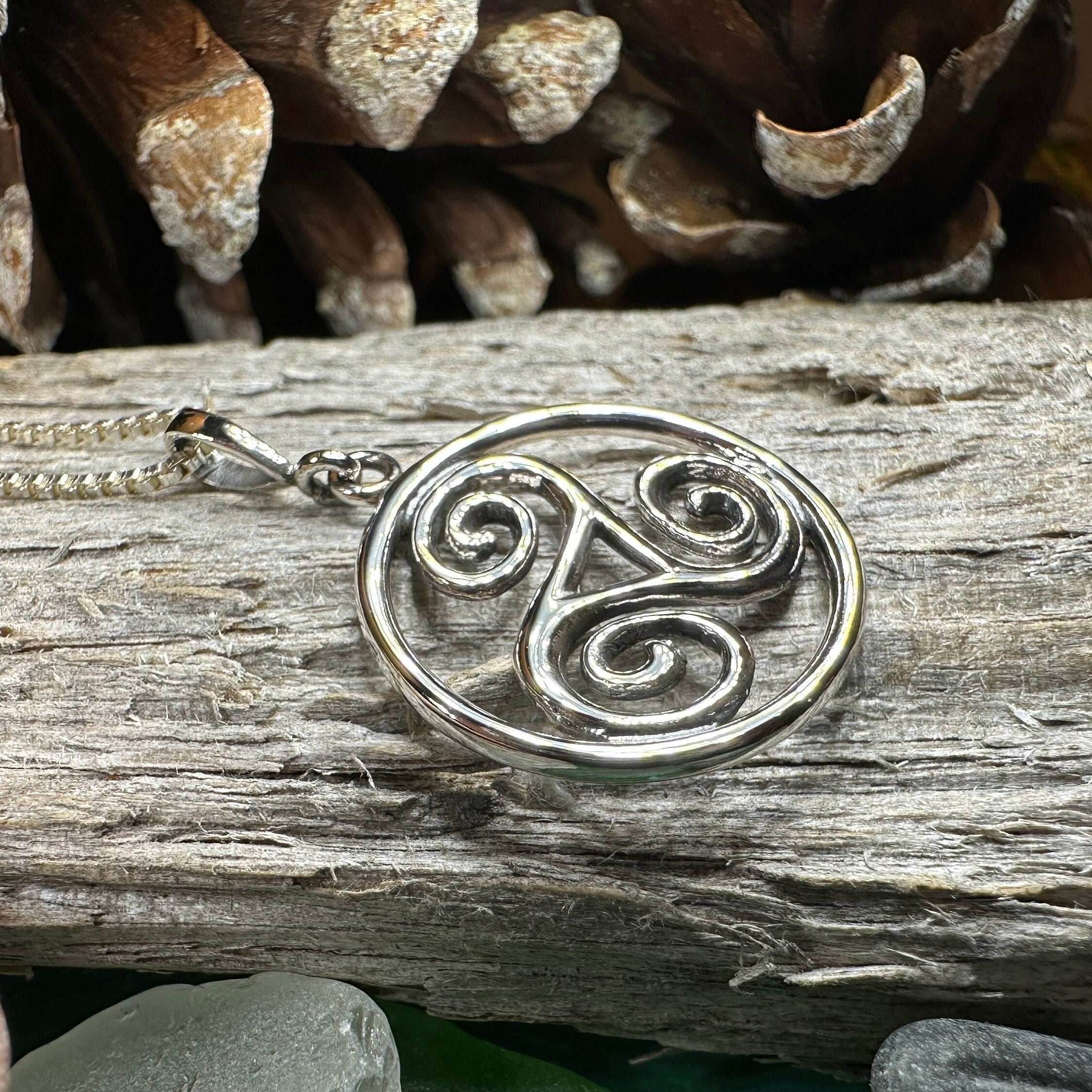 Orkney Celtic Spiral Necklace - 18
