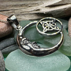 Nightdreamer Crescent Moon Necklace - 18