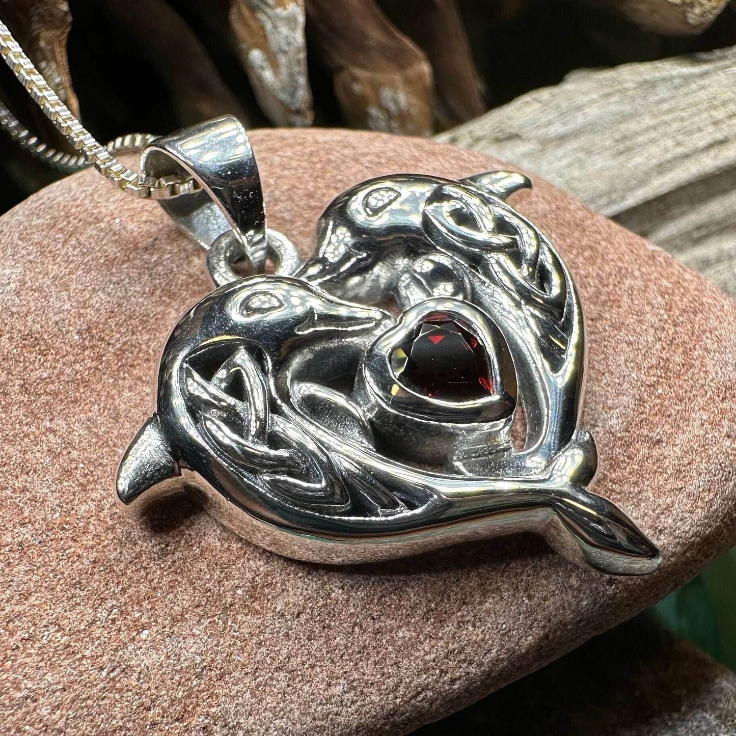 Hebrides Celtic Dolphin Necklace - 18 / Garnet