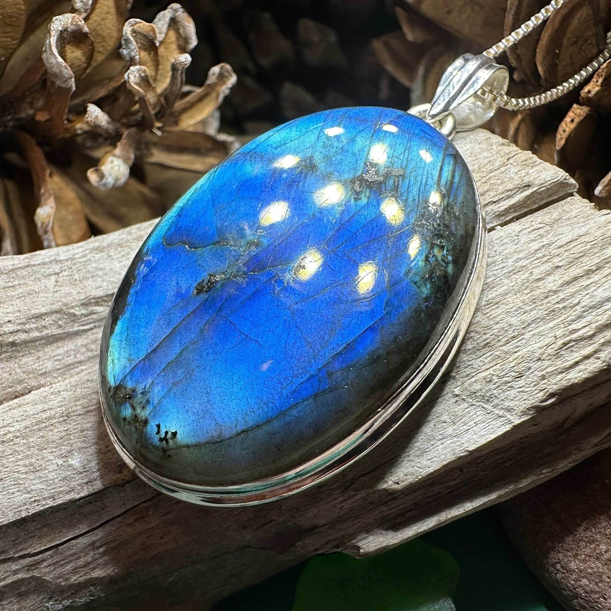 Blue Celtic Night Labradorite Necklace - 18 / Extra Large