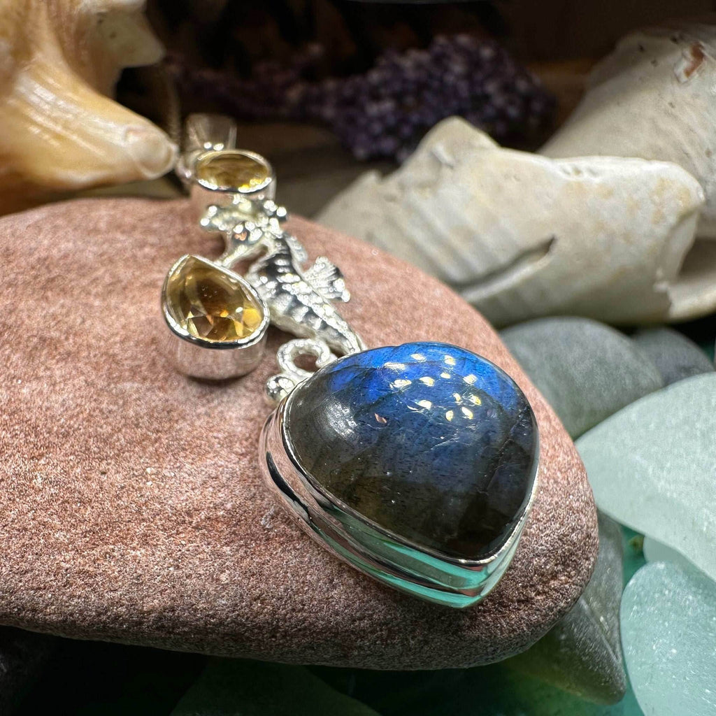 Seamist Seahorse Labradorite Necklace - 18 / Amethyst