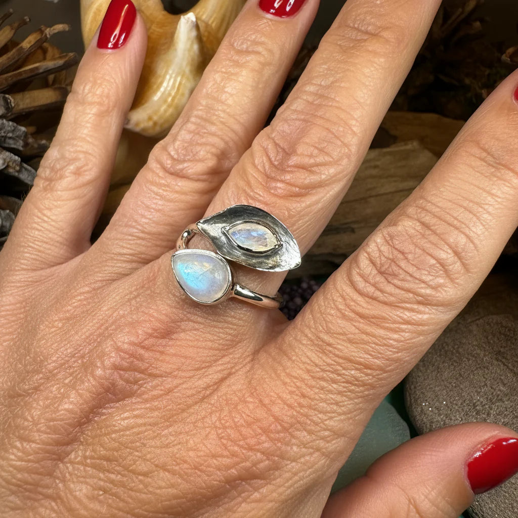 Courtney Celtic Spring Ring