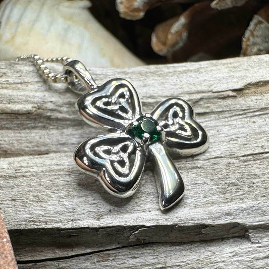 Kellen Shamrock Necklace - 18