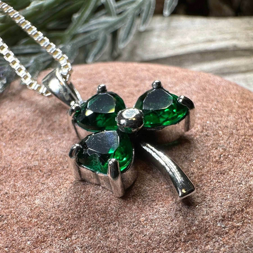 Emerald Shamrock Necklace - 18