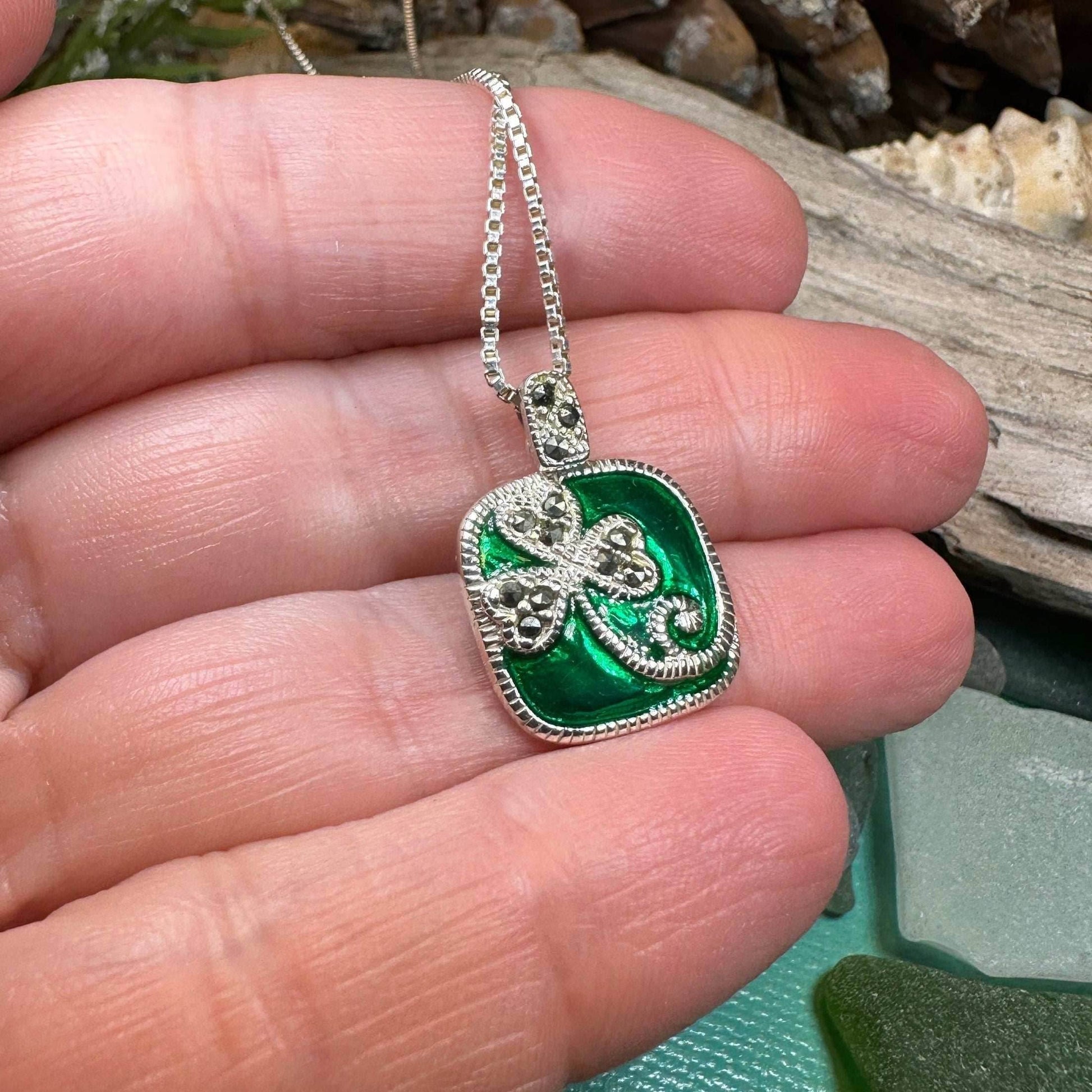Shannyn Shamrock Enamel Necklace - 18