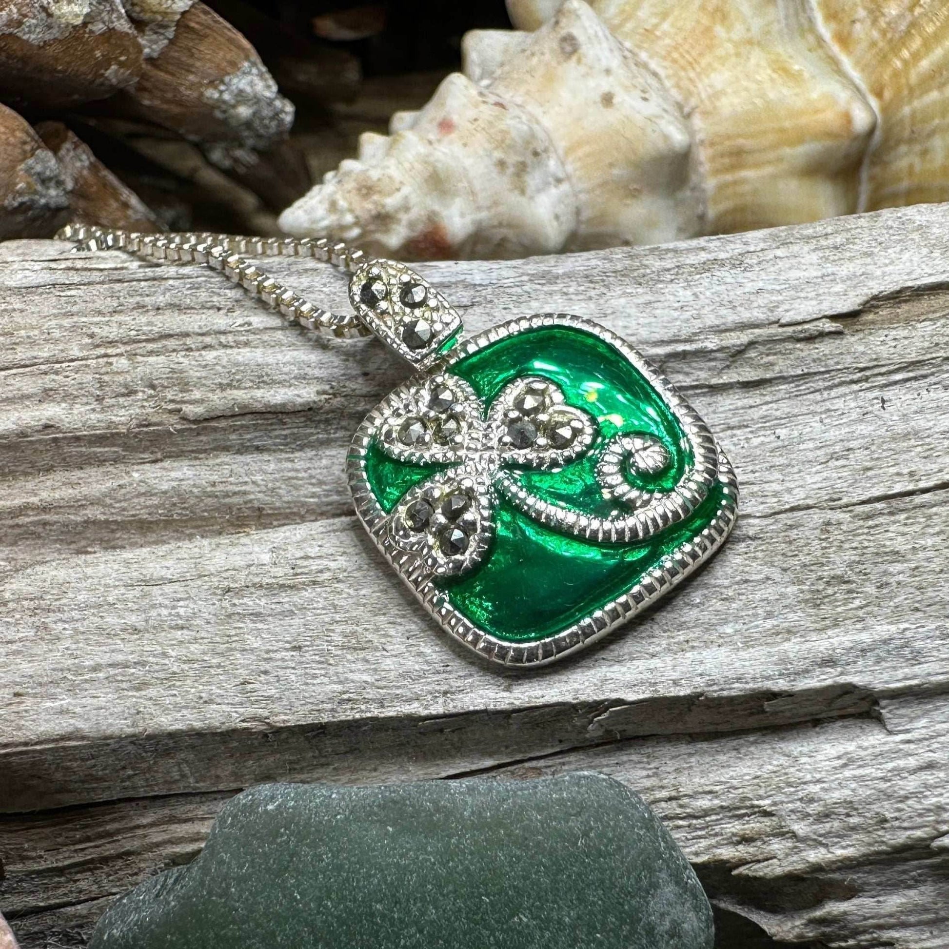 Shannyn Shamrock Enamel Necklace - 18