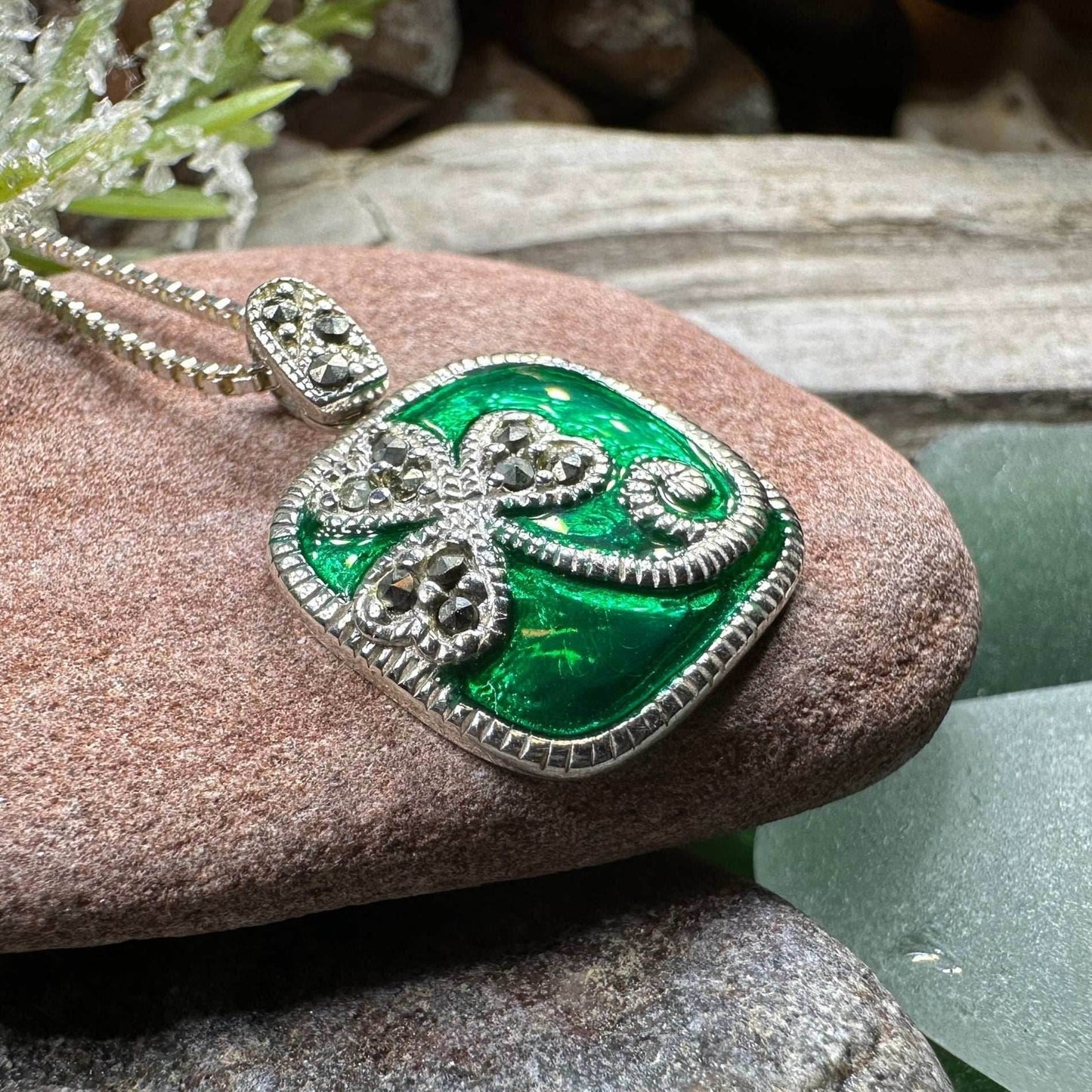Shannyn Shamrock Enamel Necklace - 18