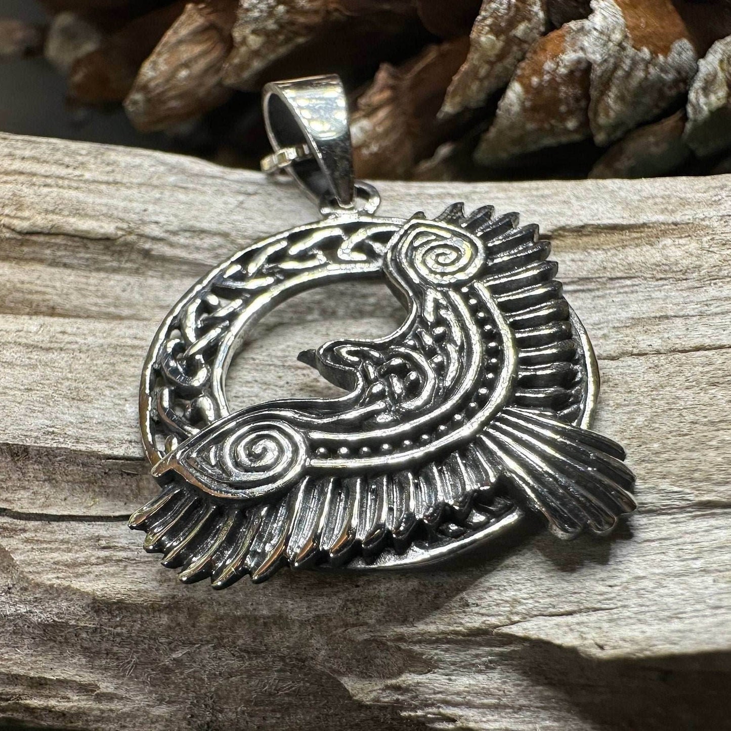 Rivervale Celtic Raven Necklace - 18