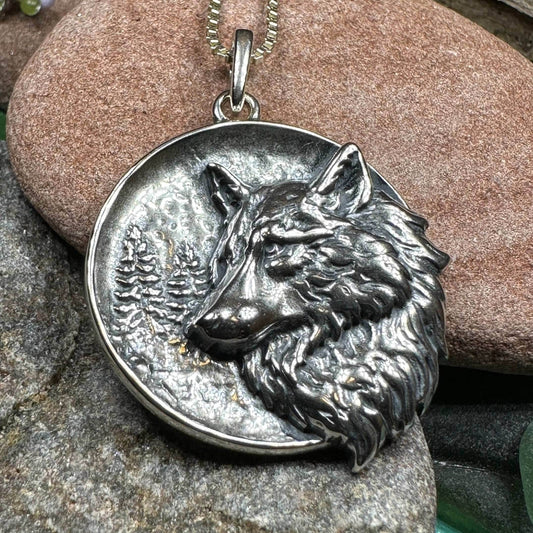 Walden Wolf Necklace - 18
