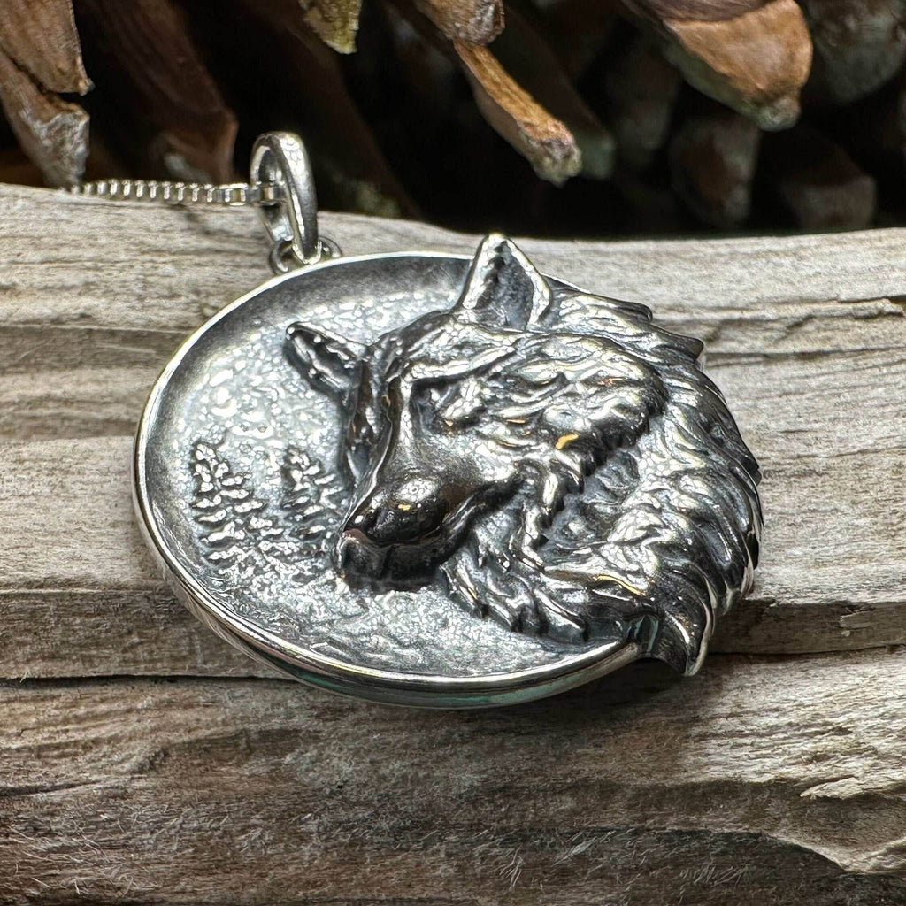 Walden Wolf Necklace - 18
