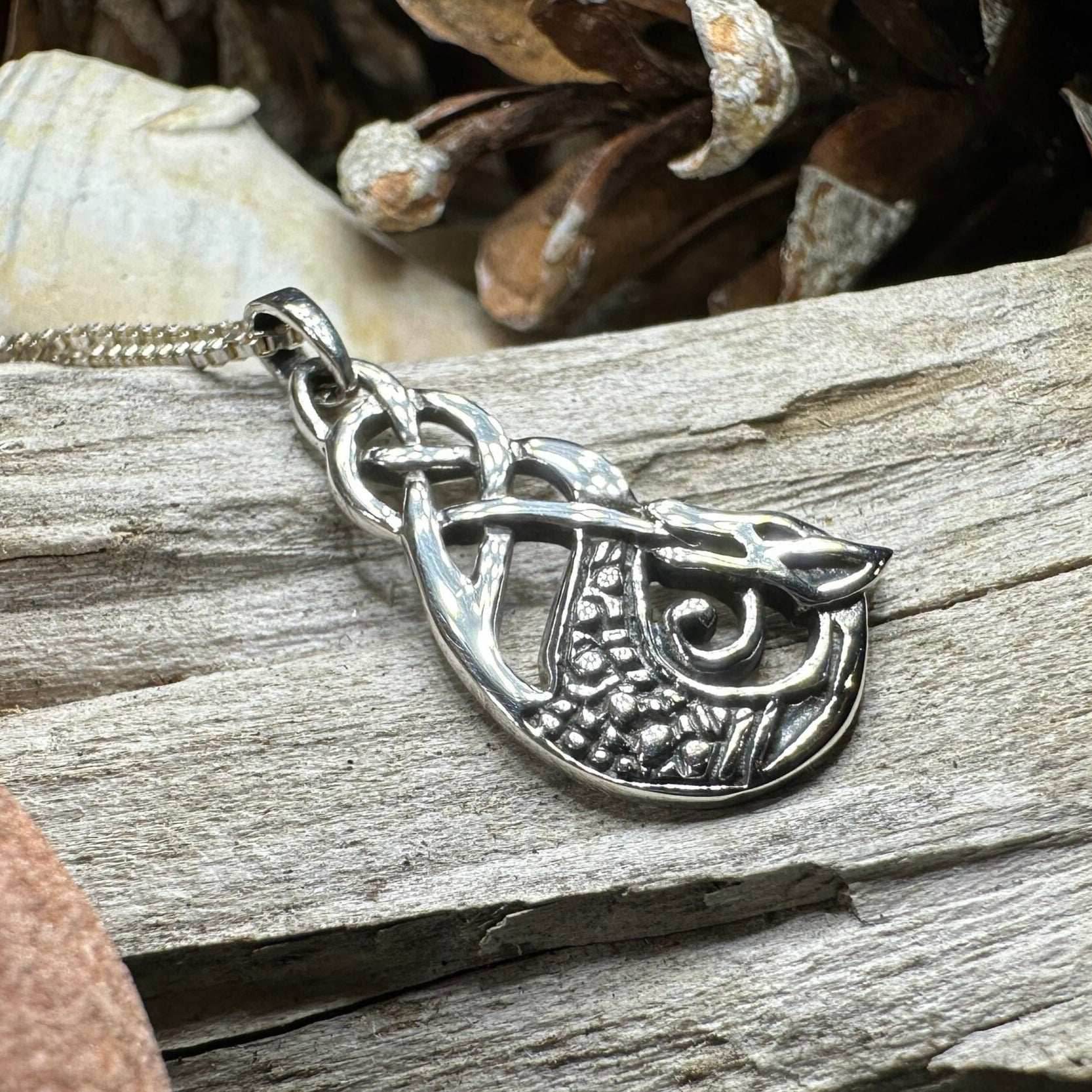 Muirgen Celtic Dragon Necklace - 18