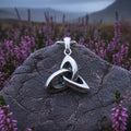 Three Demensional Trinity Knot Necklace
