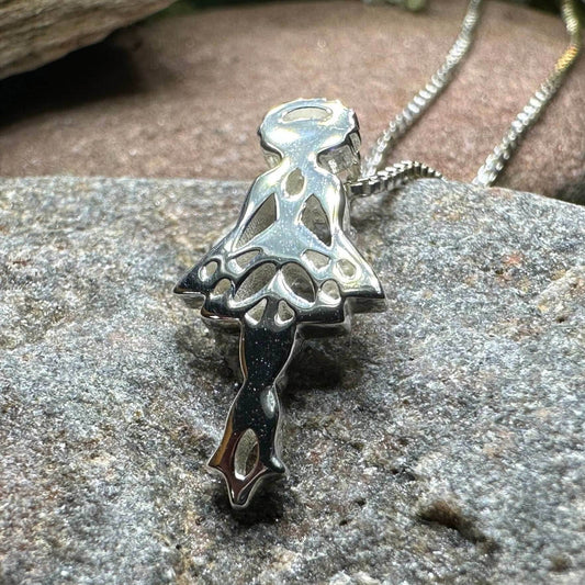 Emorie Irish Dancer Necklace - 18