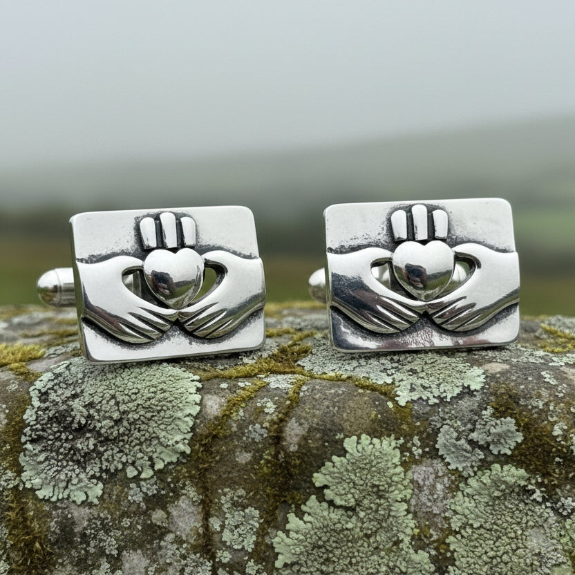 Traditional Claddagh Cuff Links