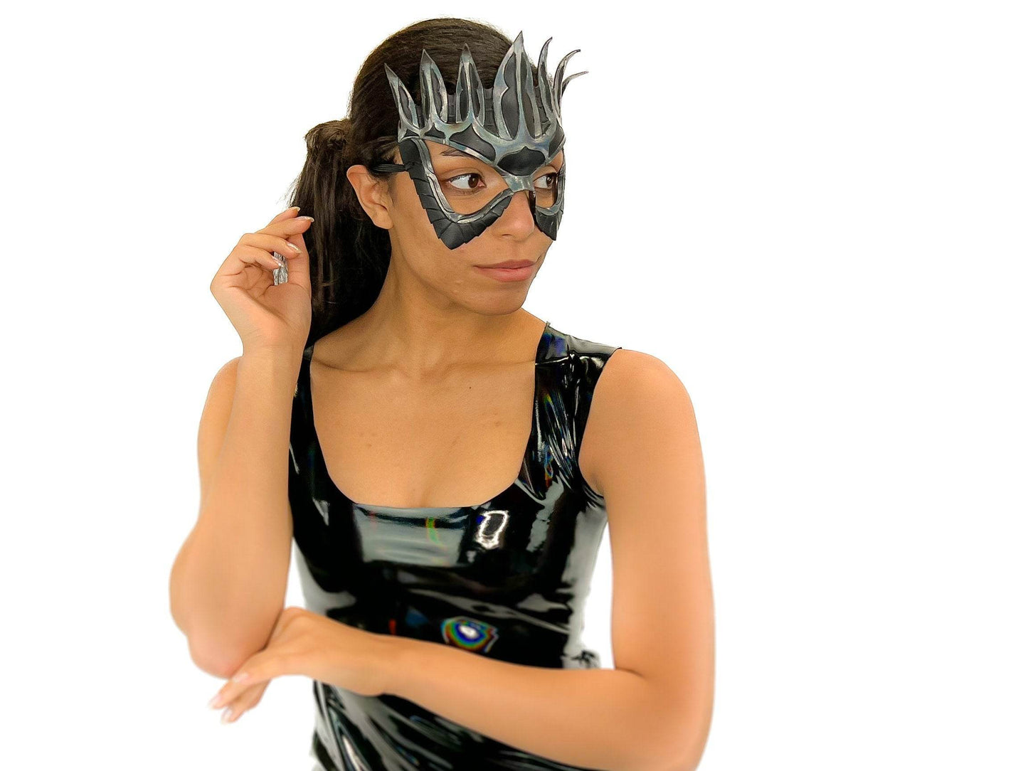 Masquerade Crown Mask of Handmade Genuine Leather in Metallics - 