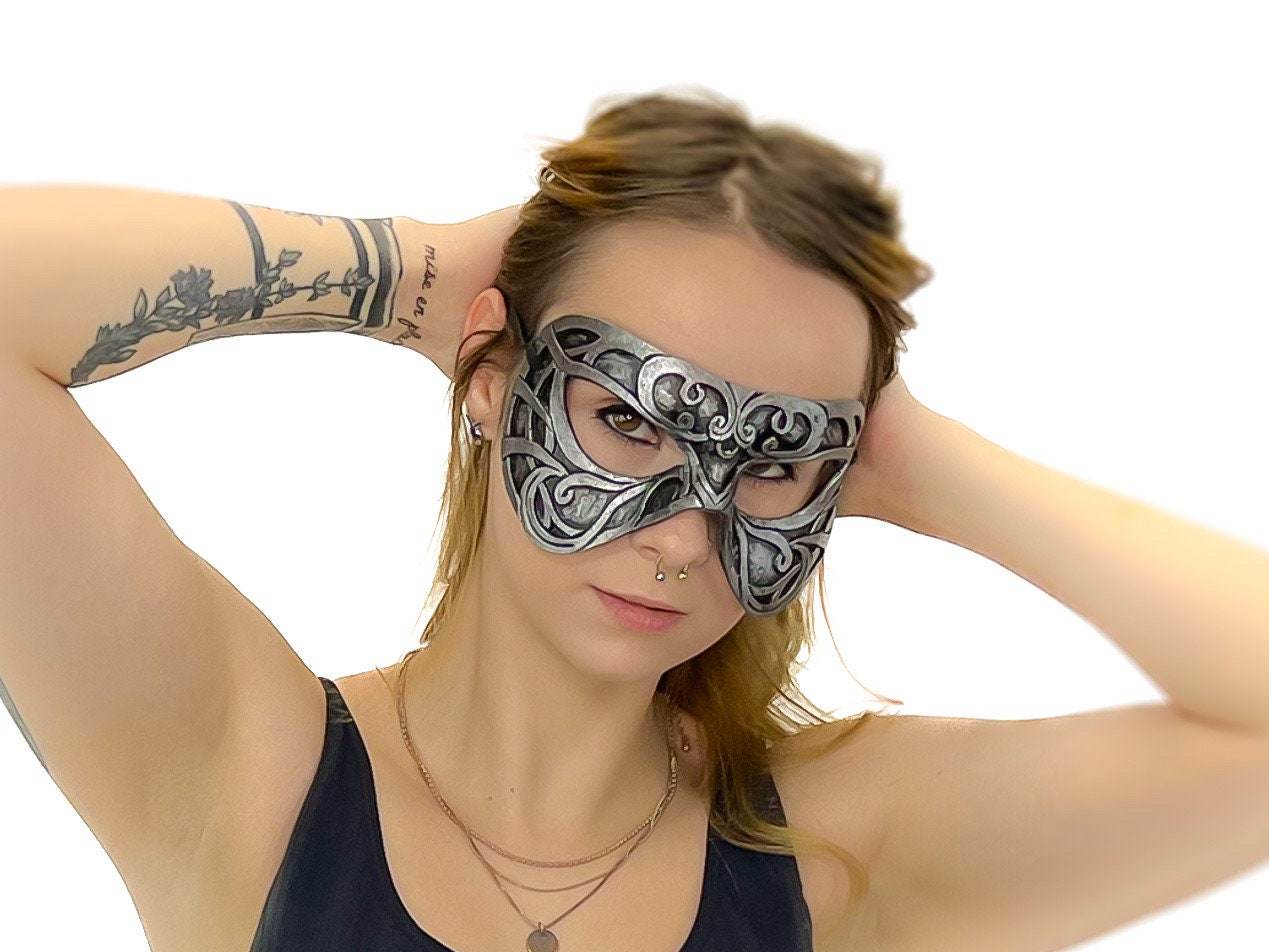 Dual Layer Ornate Masquerade Handmade Genuine Leather Eye Mask in Silver - 