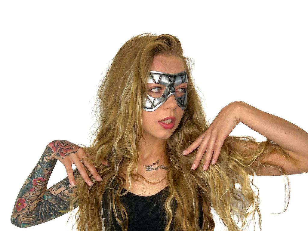 Compact Harlequin Handmade Genuine Leather Mask in Silver - 