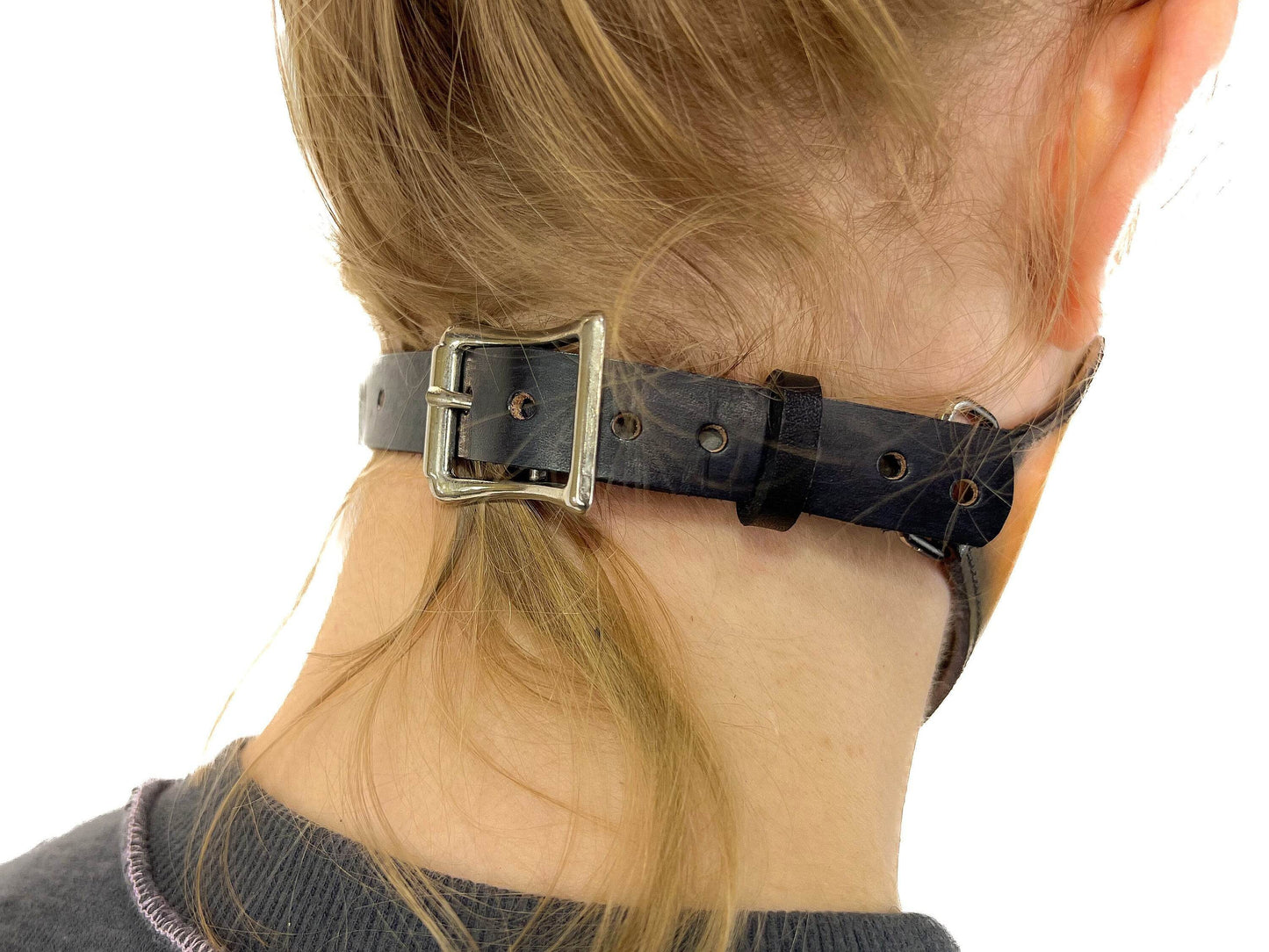 Optional Fastener Upgrade - Strap + Buckle