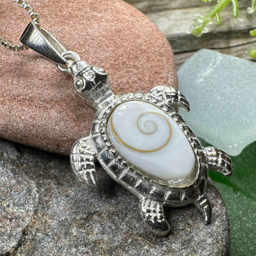 Shiva Shell Turtle Necklace - 18