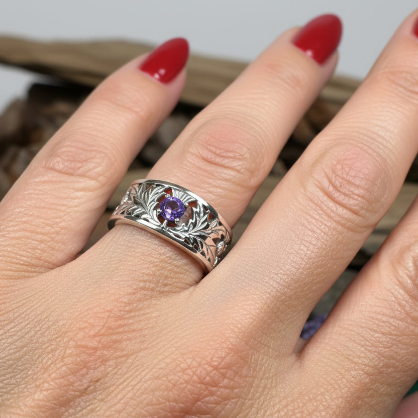 Rhoswen Thistle Band Ring