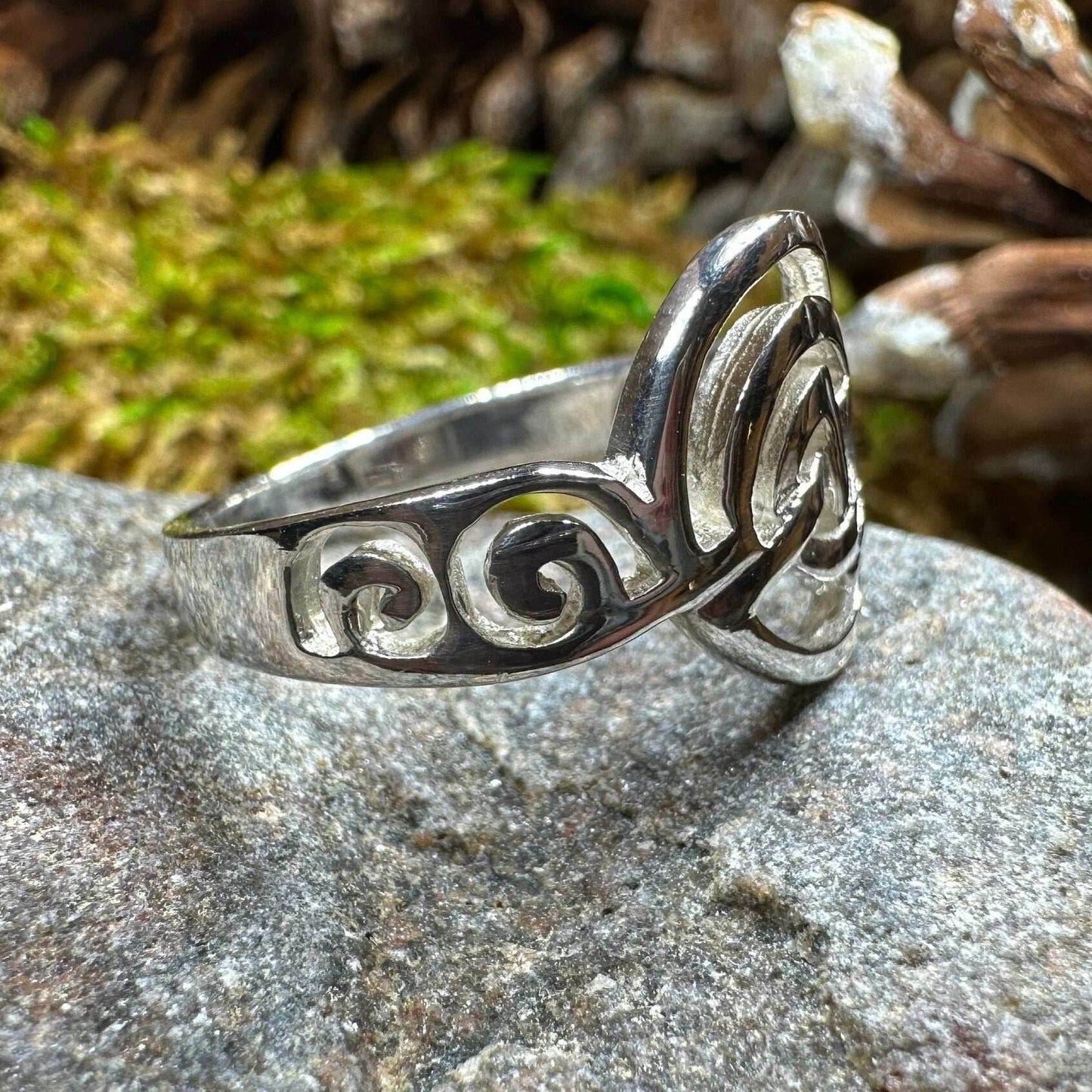 Cyrilla Celtic Knot Ring - 6