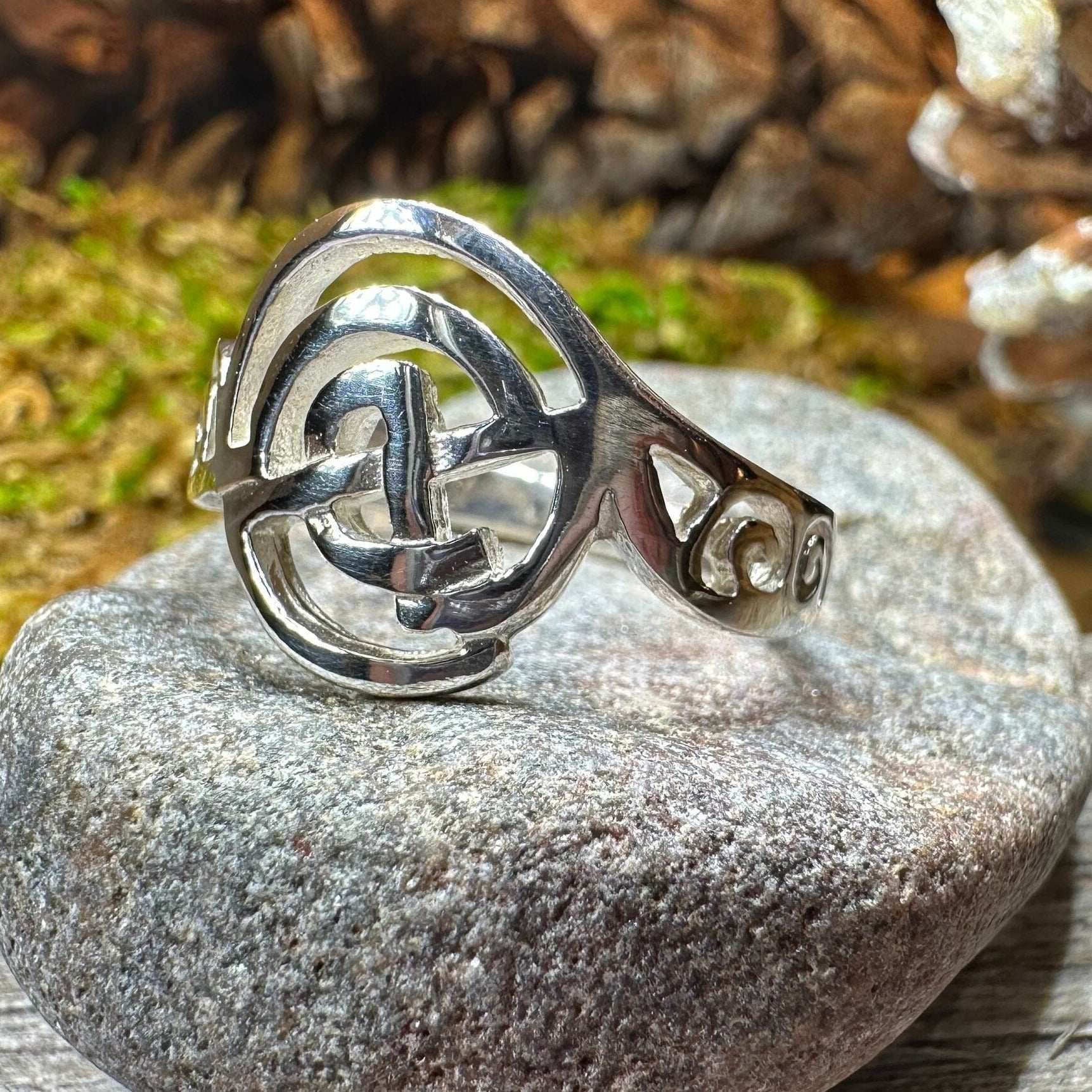 Cyrilla Celtic Knot Ring - 6