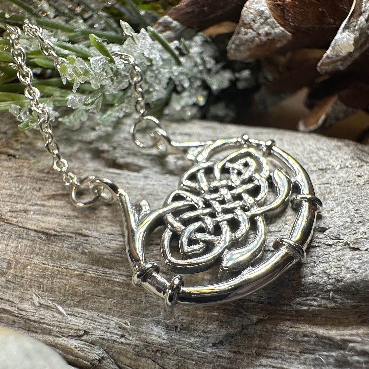 Norinne Celtic Knot Necklace - 