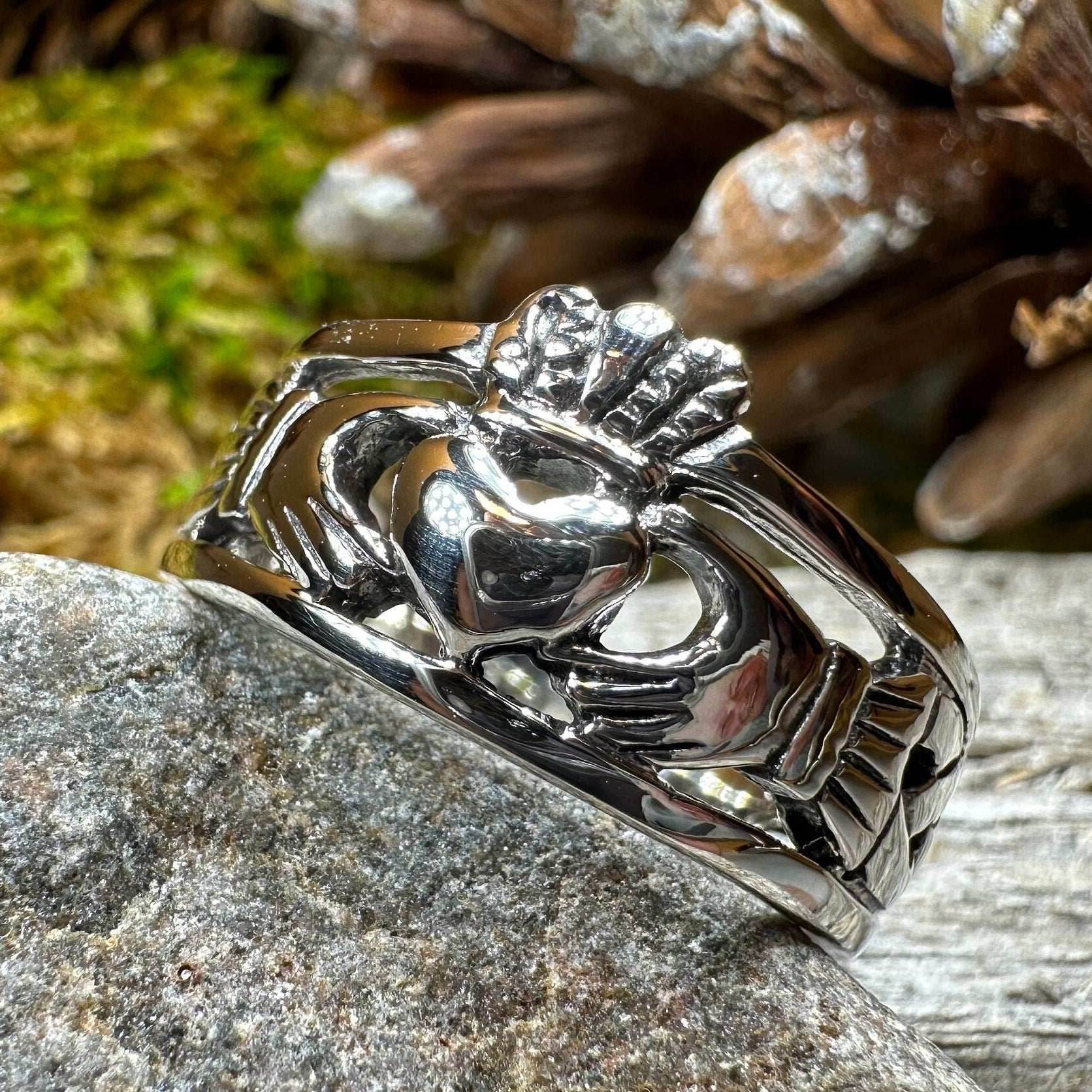 Eternally Celtic Claddagh Band Ring - 5