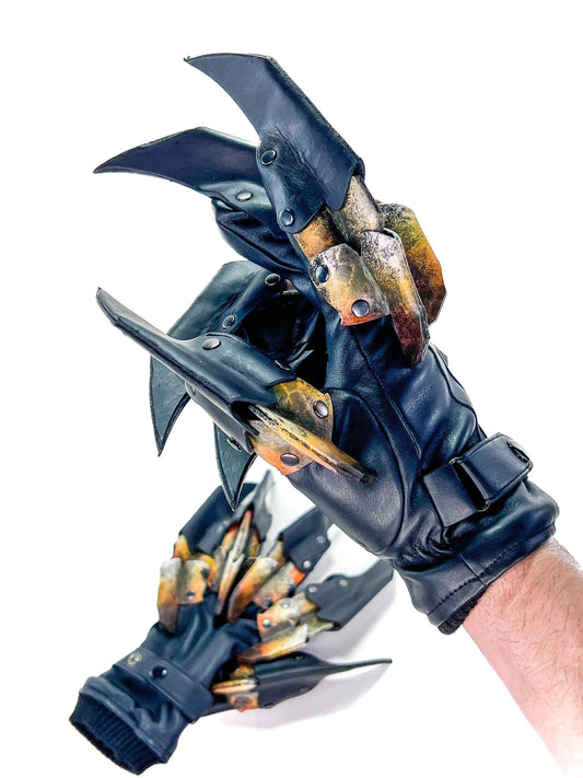 One Set of Two Handcrafted Genuine Leather Gloves with Claws in Hawk Colors - 