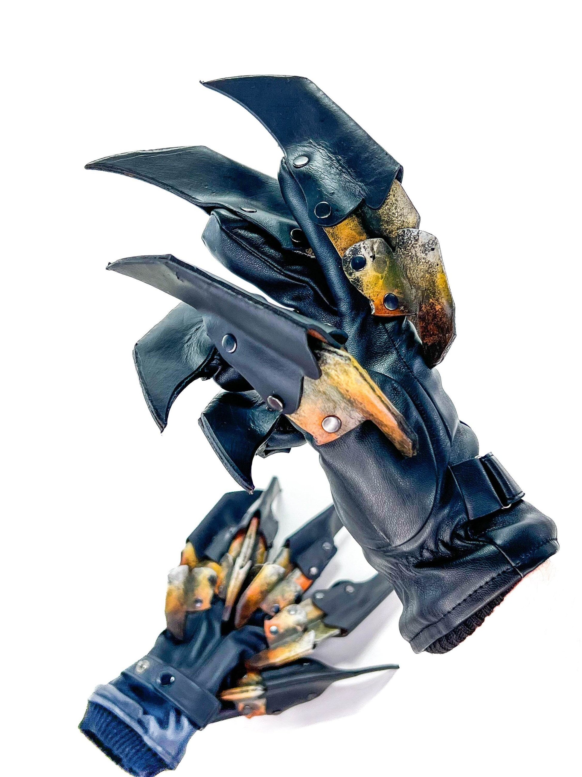 One Set of Two Handcrafted Genuine Leather Gloves with Claws in Hawk Colors - 