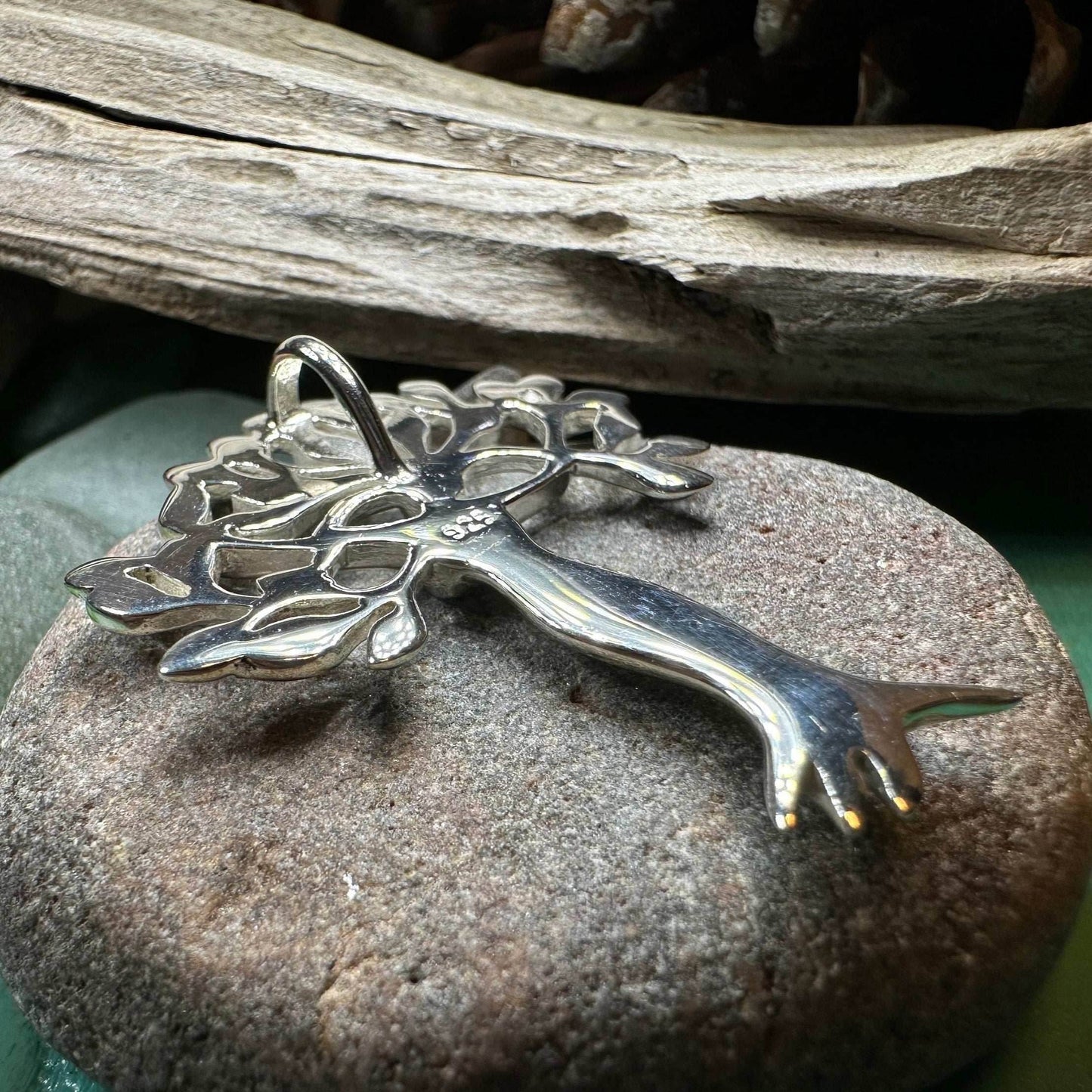 Varden Tree of Life Goddess Necklace - 18