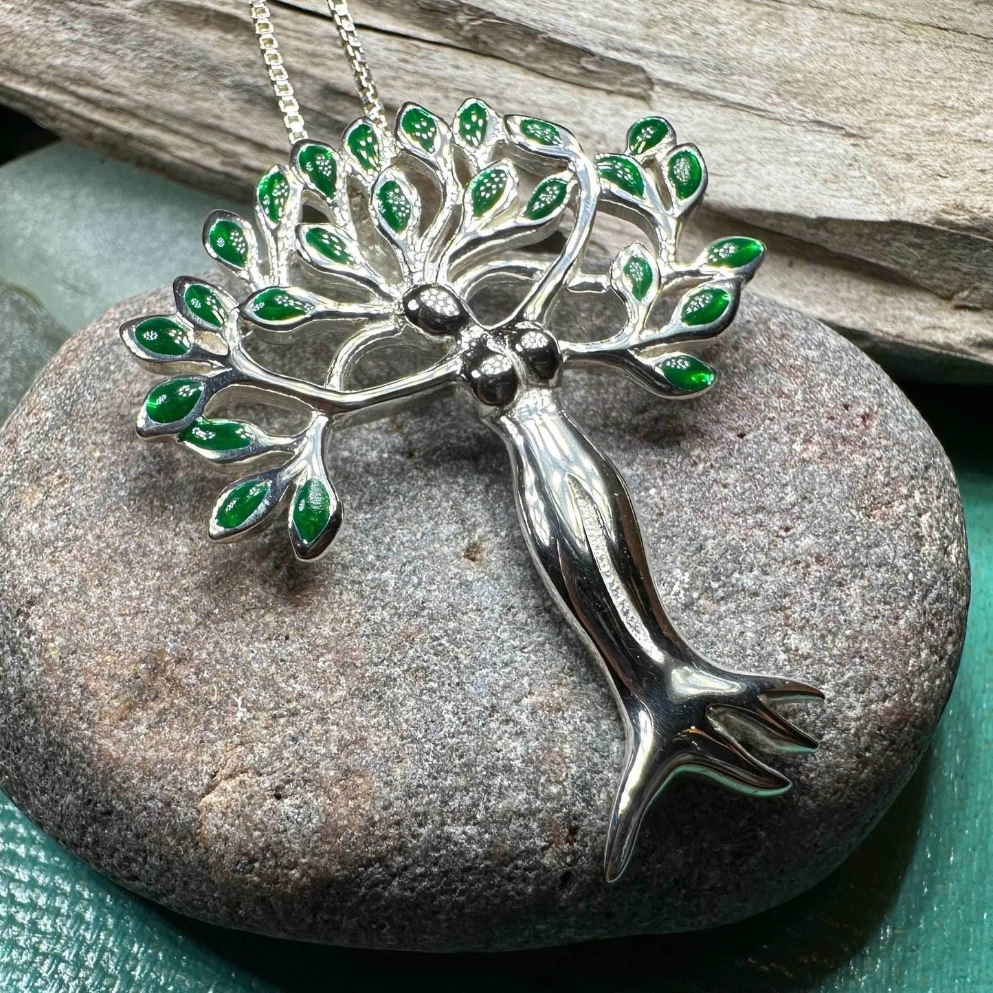 Varden Tree of Life Goddess Necklace - 18