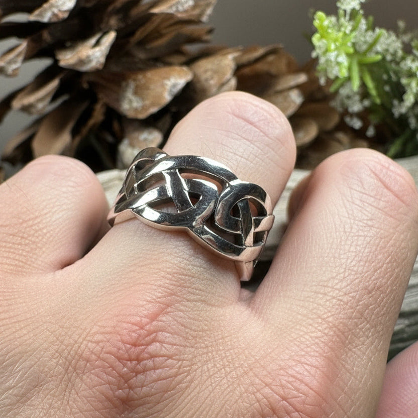 Classic Celtic Knot Ring