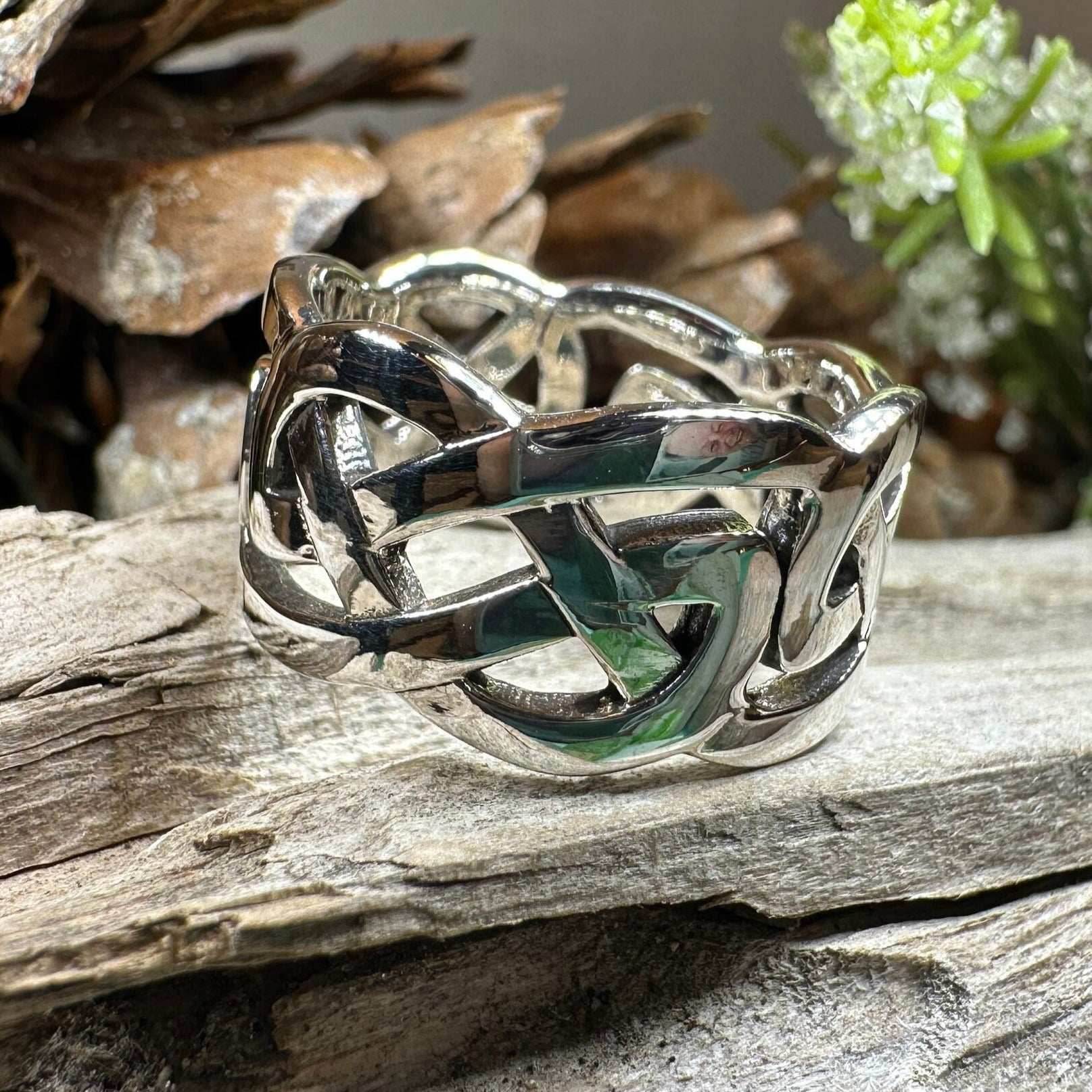 Classic Celtic Knot Ring - 7