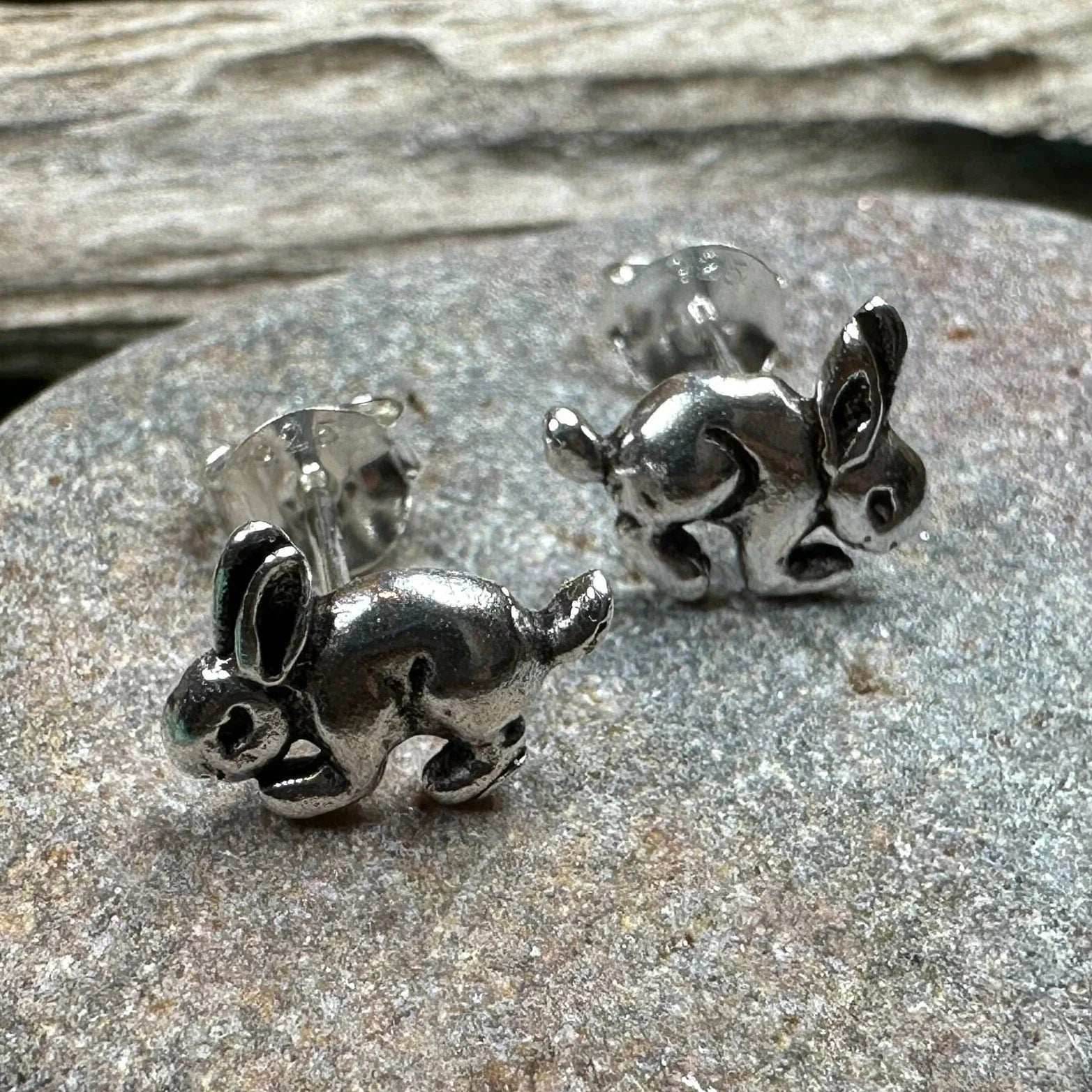 Running Bunny Earrings - 