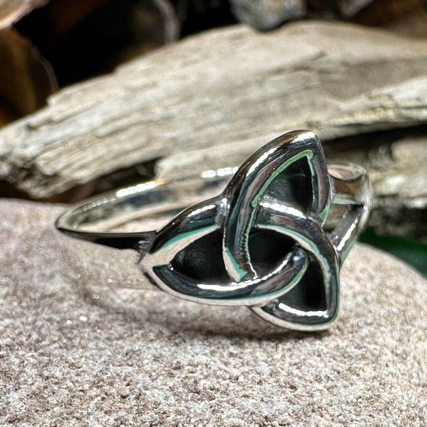 Kegan Trinity Knot Ring - 6
