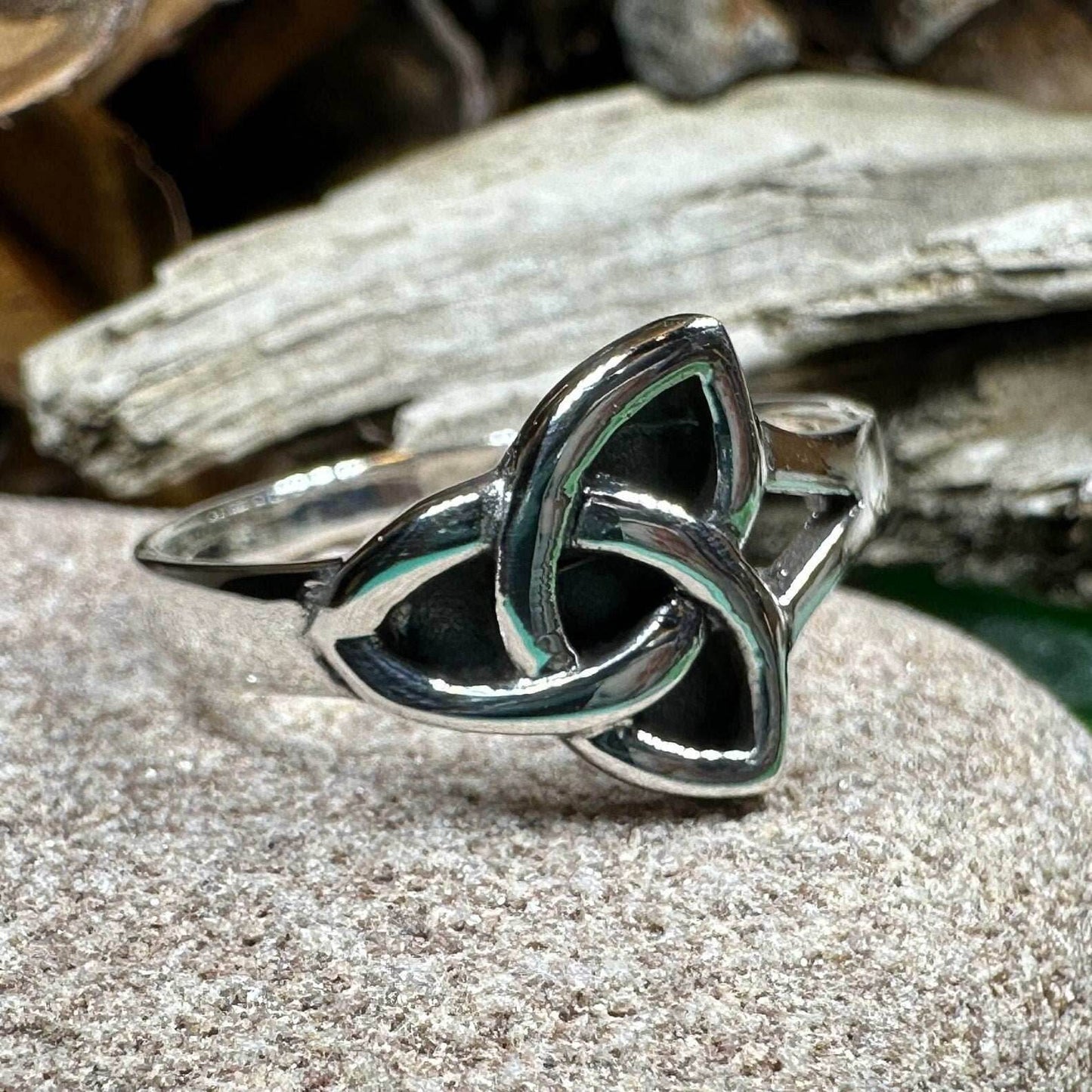 Kegan Trinity Knot Ring - 6