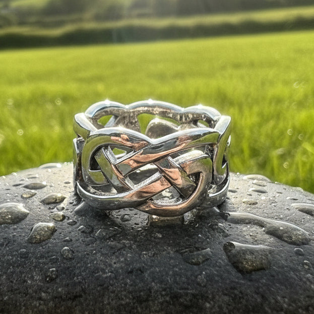 Classic Celtic Knot Ring