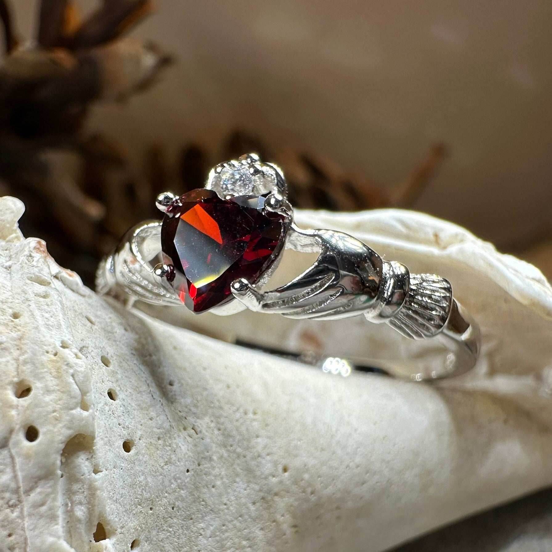 Garnet Claddagh Ring - 4