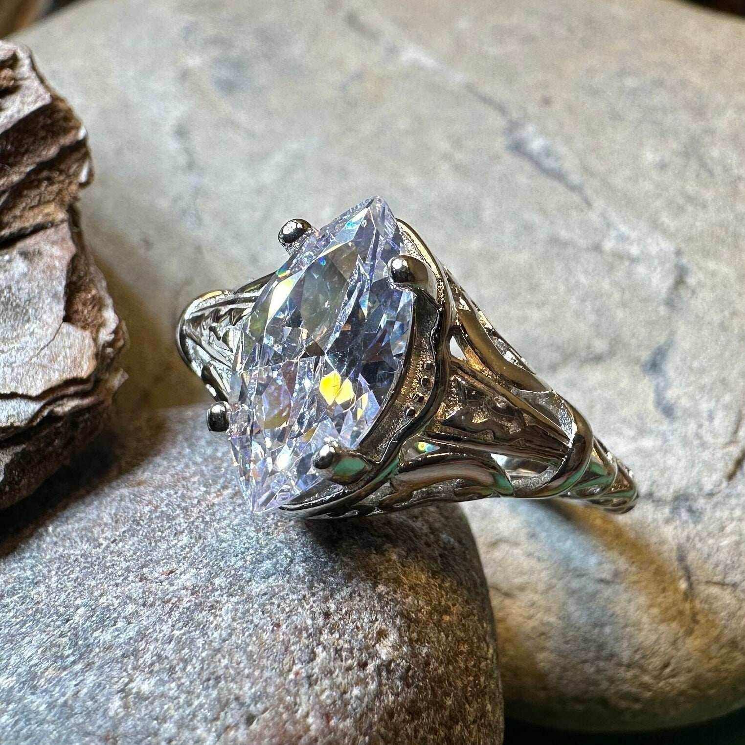 Victoria Celtic Engagement Ring - 7