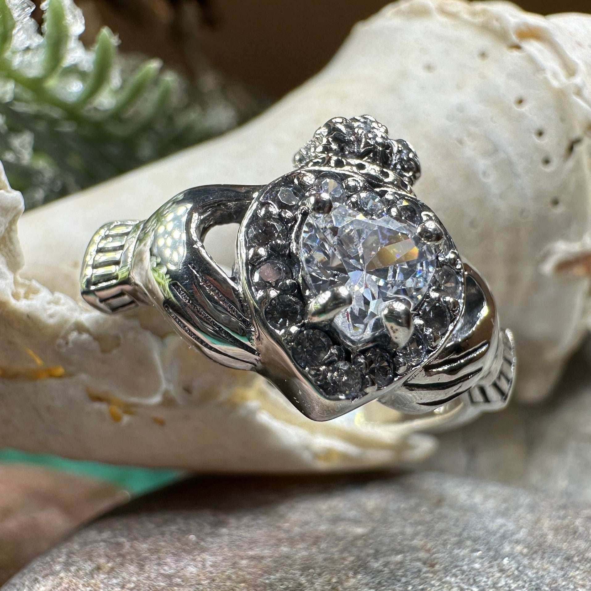 Evermore Claddagh Promise Ring - 6