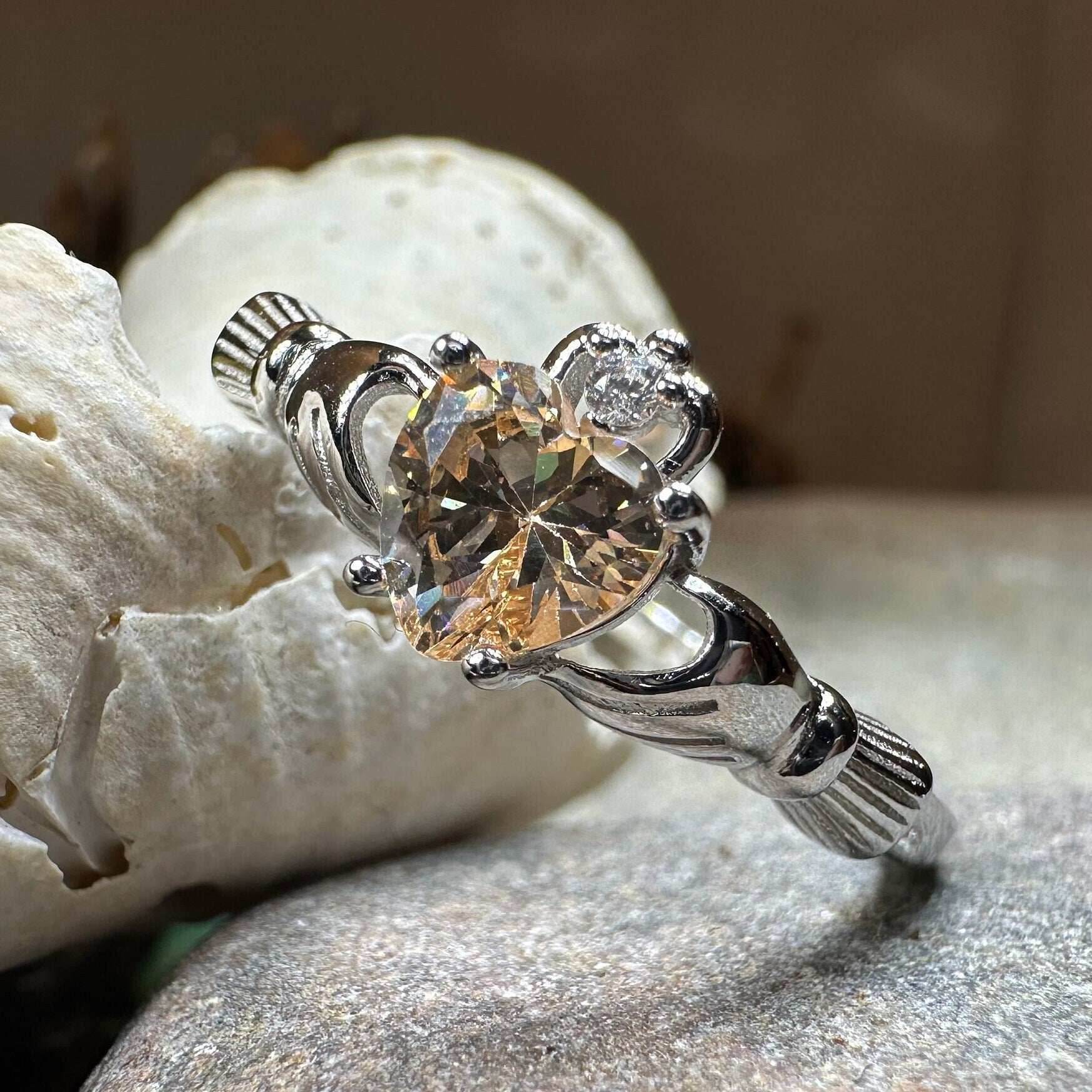 Champagne Toast Claddagh Ring - 5