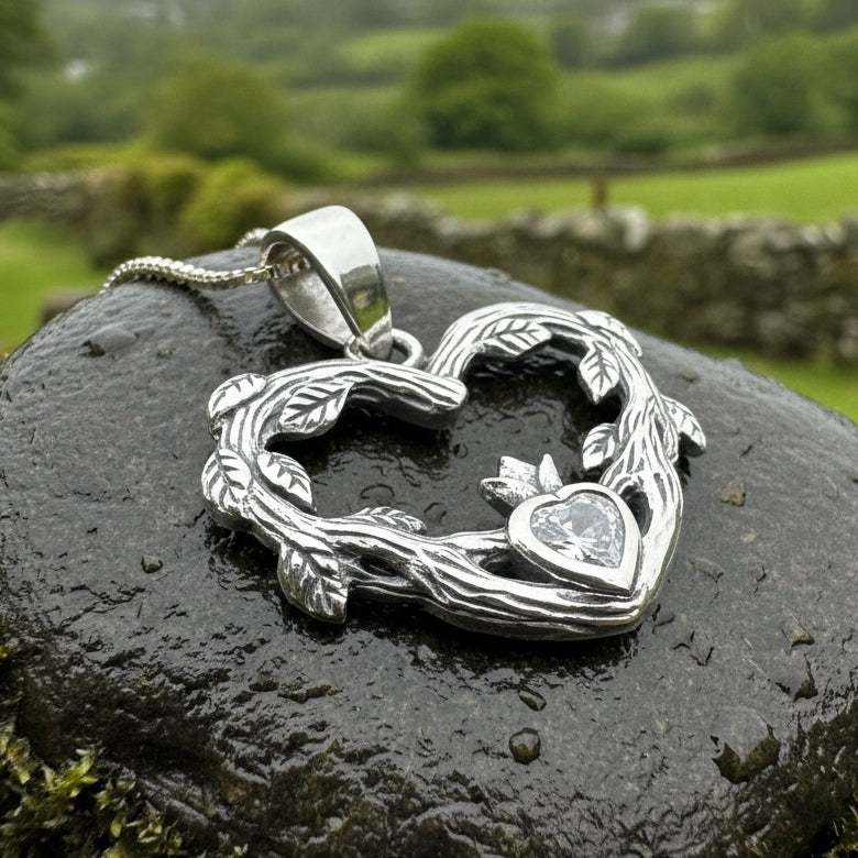 Folklore Claddagh Necklace