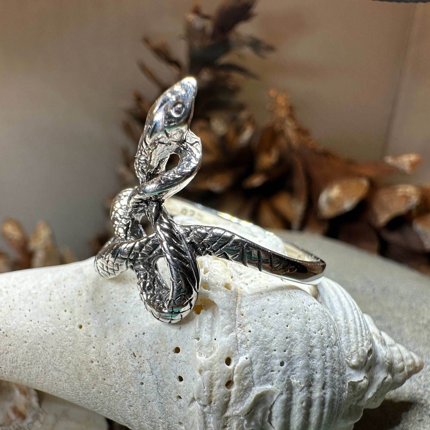Crynoch Celtic Snake Ring - 7