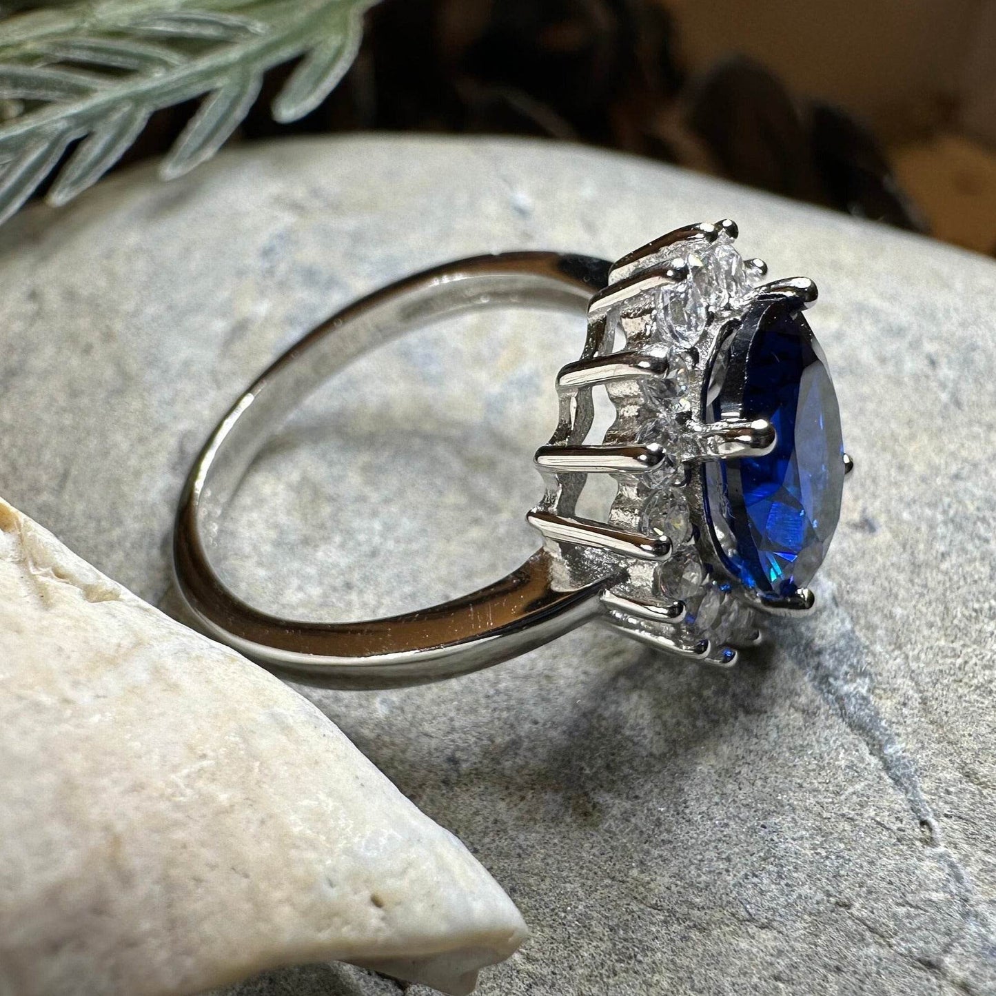 Princess Diana Sapphire Engagement Ring - 5