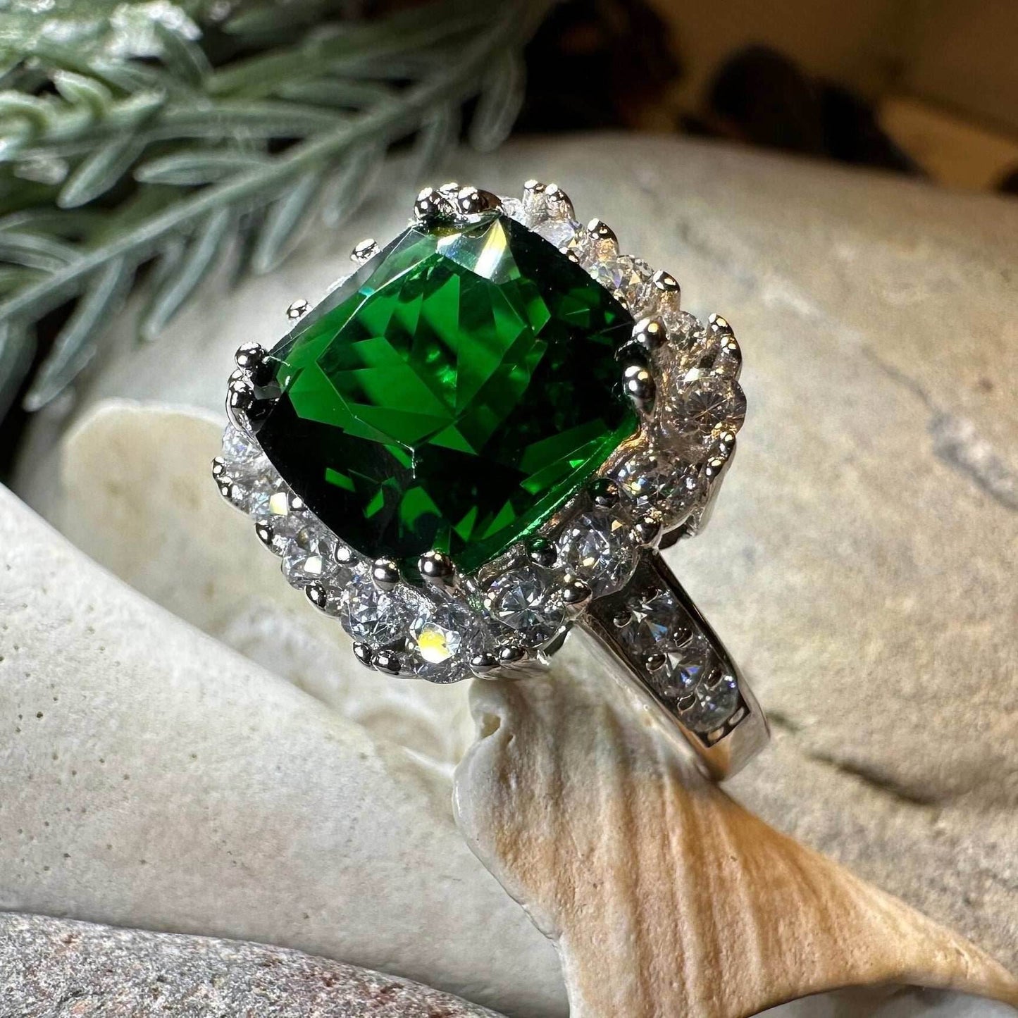 Irish Duchess Emerald Ring - 5