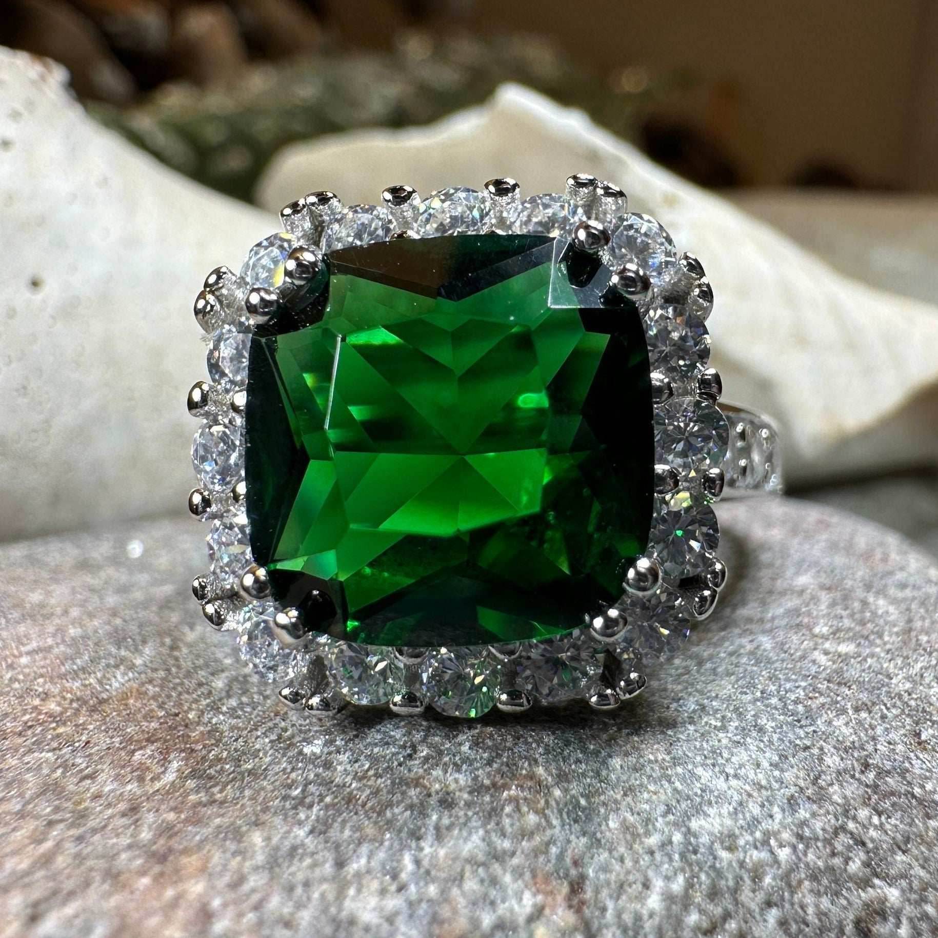 Irish Duchess Emerald Ring - 5