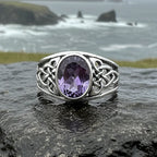 Coralina Celtic Knot Ring